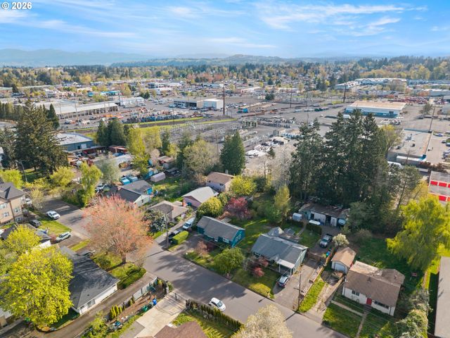 360 Ne LIBERTY Ave, Gresham, OR 97030