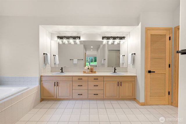 5520 Canvasback Road, Blaine, WA 98230