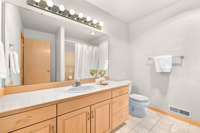 5520 Canvasback Road, Blaine, WA 98230