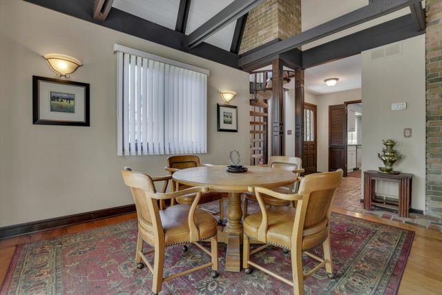 4375 Latin Lane, Upper Arlington, OH 43220
