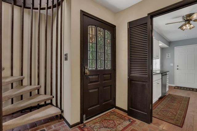4375 Latin Lane, Upper Arlington, OH 43220