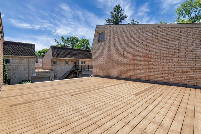 4375 Latin Lane, Upper Arlington, OH 43220
