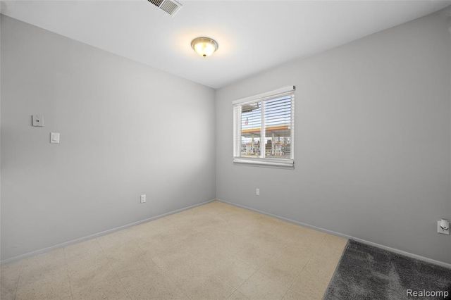 17415 Hamilton Avenue, Allen Park, MI 48101