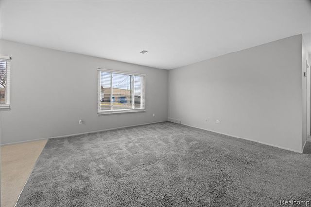 17415 Hamilton Avenue, Allen Park, MI 48101