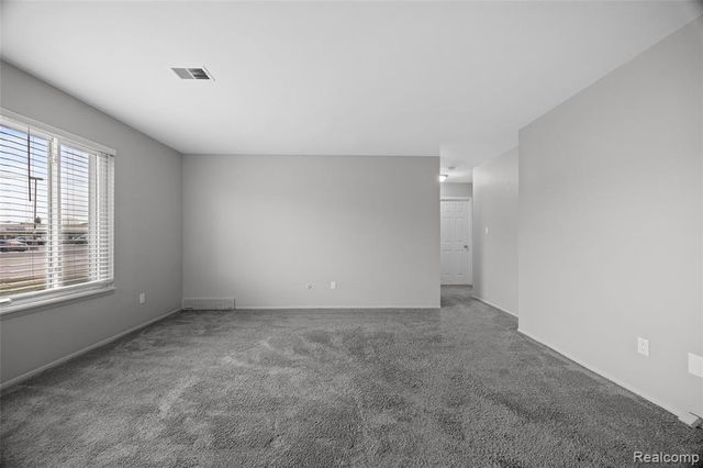 17415 Hamilton Avenue, Allen Park, MI 48101