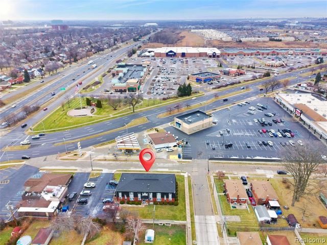 17415 Hamilton Avenue, Allen Park, MI 48101