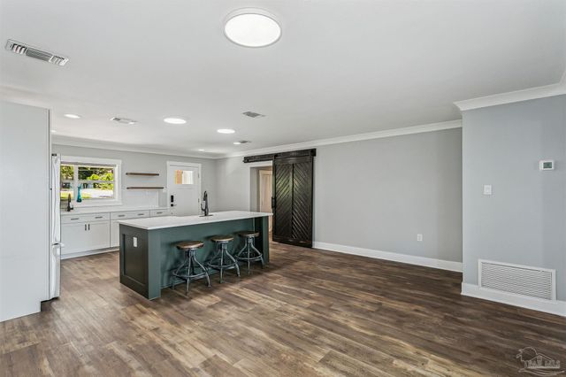 4536 Hickory Shores Blvd, Gulf Breeze, FL 32563