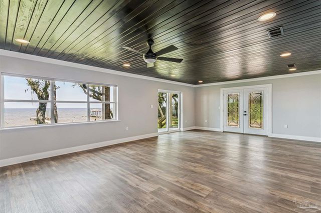4536 Hickory Shores Blvd, Gulf Breeze, FL 32563