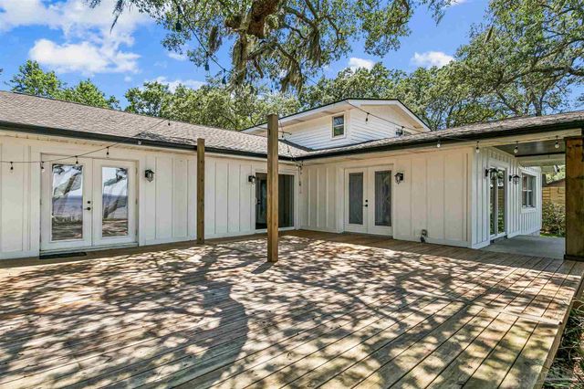 4536 Hickory Shores Blvd, Gulf Breeze, FL 32563
