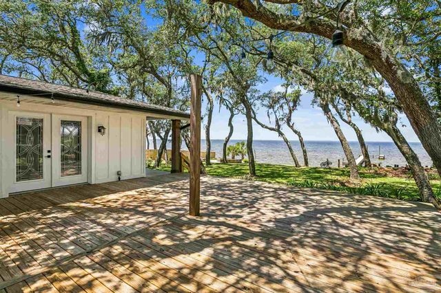 4536 Hickory Shores Blvd, Gulf Breeze, FL 32563