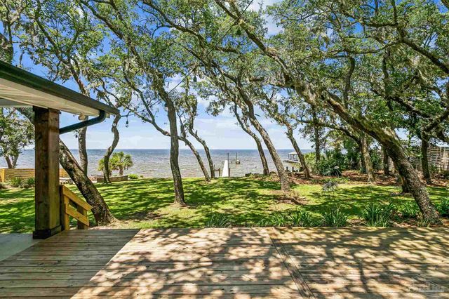 4536 Hickory Shores Blvd, Gulf Breeze, FL 32563