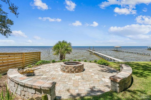 4536 Hickory Shores Blvd, Gulf Breeze, FL 32563