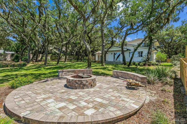 4536 Hickory Shores Blvd, Gulf Breeze, FL 32563