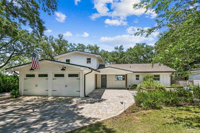 4536 Hickory Shores Blvd, Gulf Breeze, FL 32563
