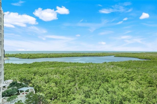 275 Indies WAY 706, Naples, FL 34110