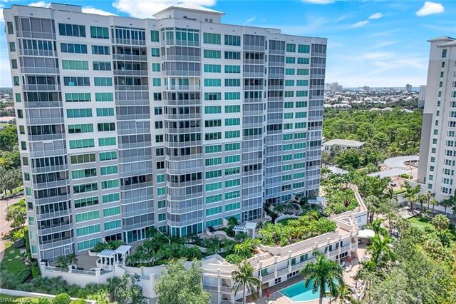 275 Indies WAY 706, Naples, FL 34110