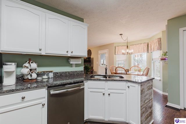 161 Delaney Court, Rineyville, KY 40162