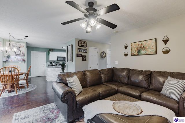 161 Delaney Court, Rineyville, KY 40162