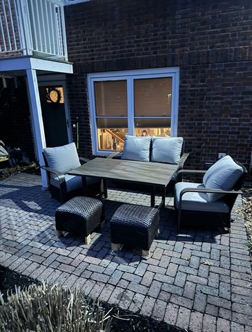 349 Fulton St 10, Medford, MA 02155