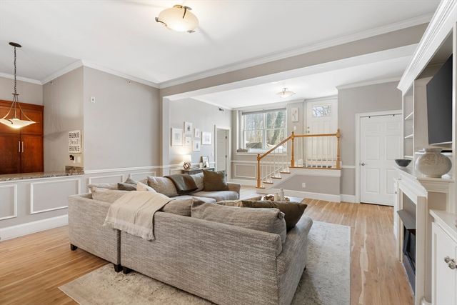 349 Fulton St 10, Medford, MA 02155