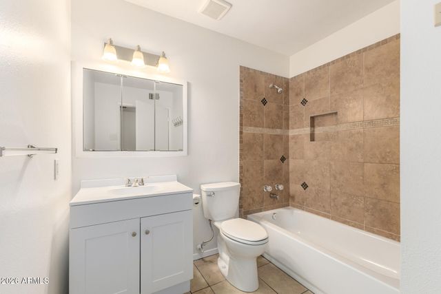 1233 E BROADMOR Drive, Tempe, AZ 85282