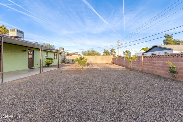 1233 E BROADMOR Drive, Tempe, AZ 85282