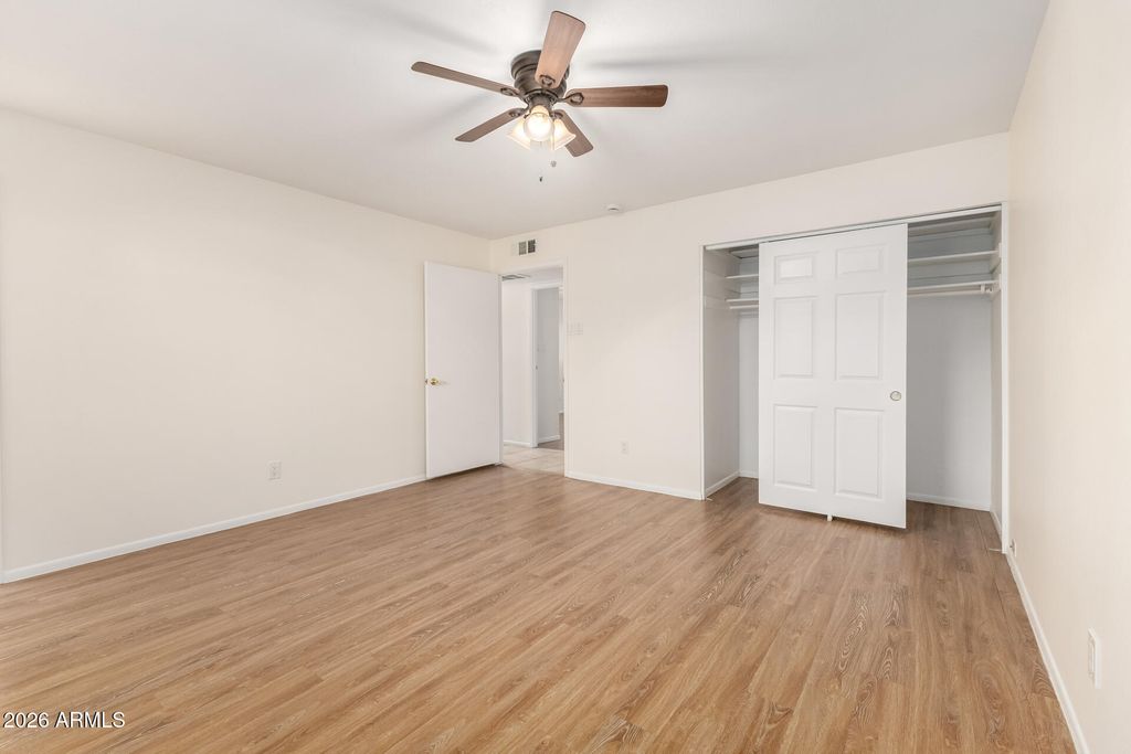 Image 25 of property listing at 1233 E BROADMOR Drive, Tempe, AZ 85282
