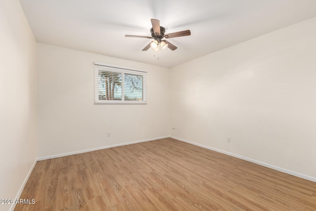 Image 29 of property listing at 1233 E BROADMOR Drive, Tempe, AZ 85282