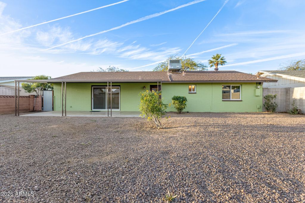 Image 42 of property listing at 1233 E BROADMOR Drive, Tempe, AZ 85282