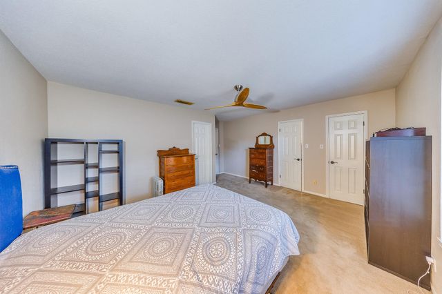 7505 Memorial Woods Drive B13, Houston, TX 77024