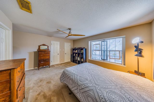 7505 Memorial Woods Drive B13, Houston, TX 77024