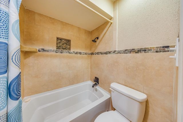 7505 Memorial Woods Drive B13, Houston, TX 77024