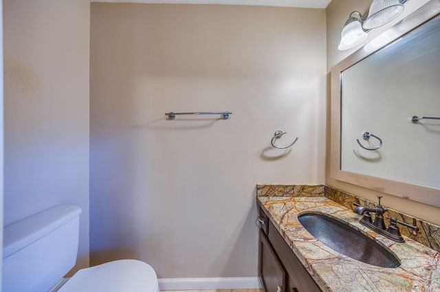 7505 Memorial Woods Drive B13, Houston, TX 77024