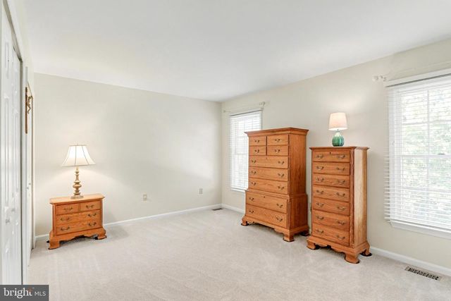 6414 TAUNTON RD, Harrisburg, PA 17111
