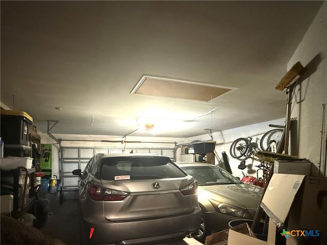 15 Alley Way, Port Lavaca, TX 77979