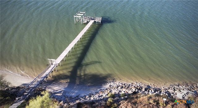 15 Alley Way, Port Lavaca, TX 77979