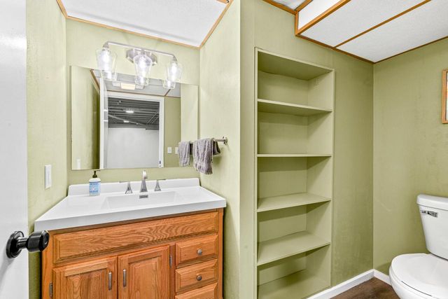 3841 S Sunny Ridge LANE, New Berlin, WI 53151