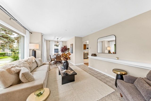 3841 S Sunny Ridge LANE, New Berlin, WI 53151