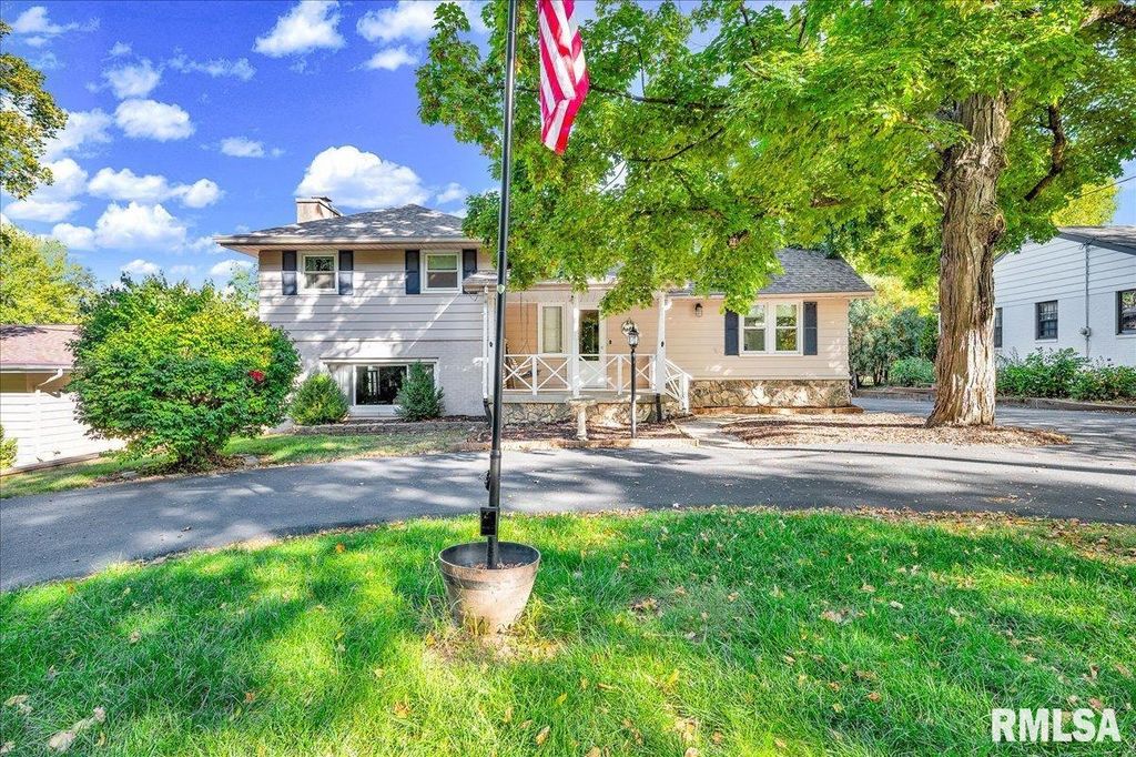 508 HIGHVIEW Road, East Peoria, IL 61611