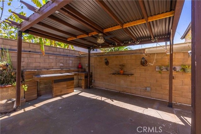 612 S Halliday St, Anaheim, CA 92804