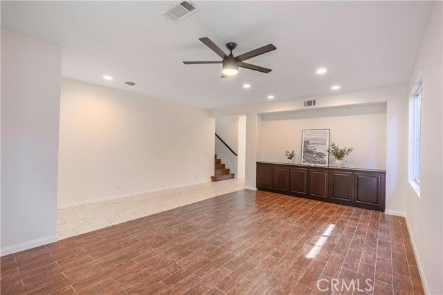 612 S Halliday St, Anaheim, CA 92804