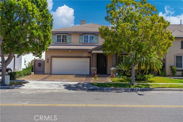 612 S Halliday St, Anaheim, CA 92804