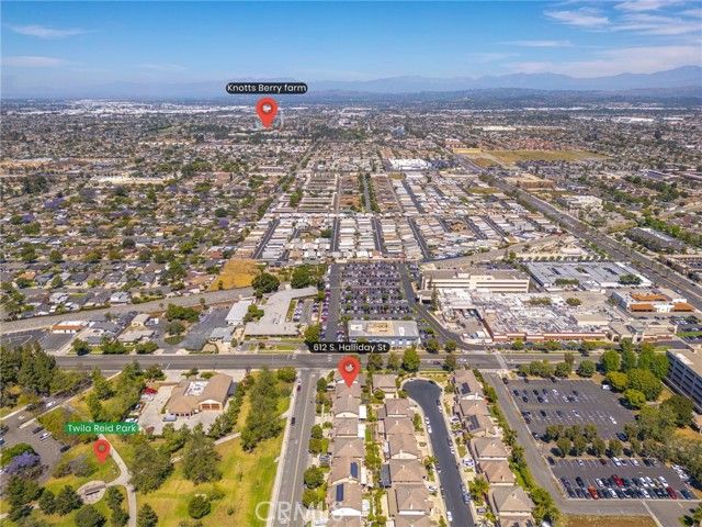 612 S Halliday St, Anaheim, CA 92804