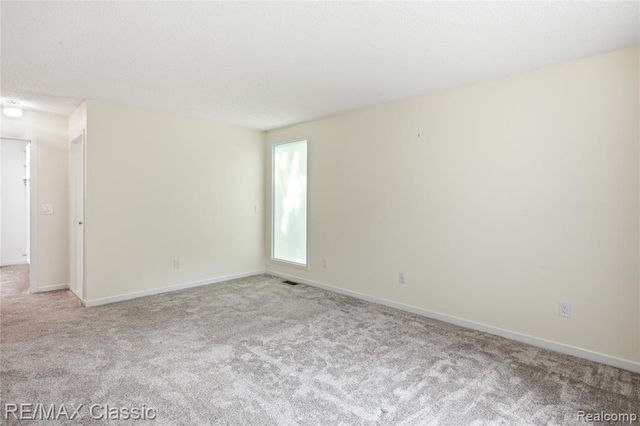 7413 Tall Timbers 178, West Bloomfield, MI 48322