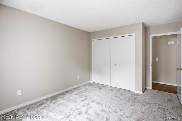7413 Tall Timbers 178, West Bloomfield, MI 48322