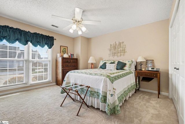 139 Forest Lake Drive, Simpsonville, SC 29681