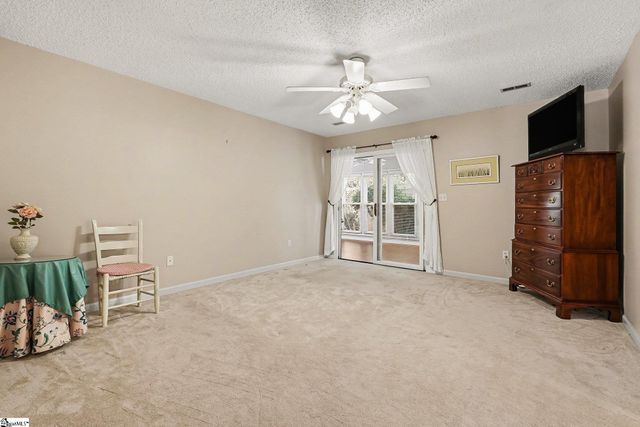 139 Forest Lake Drive, Simpsonville, SC 29681