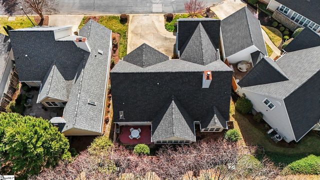 139 Forest Lake Drive, Simpsonville, SC 29681