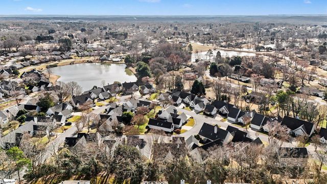 139 Forest Lake Drive, Simpsonville, SC 29681