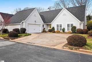 139 Forest Lake Drive, Simpsonville, SC 29681